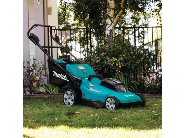 Газонокосилка аккумуляторная MAKITA LXT DLM538CT2(18.0 В, 2 акк., 5.0 А/ч, Li-Ion, шир. 500 мм, выс. 20-100 мм, пластм. корпус, травосборник 70)