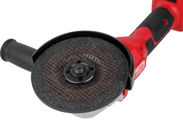 Углошлифмашина WORTEX CAG 1812-2 E в кор. XLT SET БЕСЩЕТ., 18 В, 125 мм, 3000-8500 об/мин(бесщ. мотор; рег. об. 3000-8500 об/мин; Anti-Kickback; Drop-Stop; 125х22,2 мм)